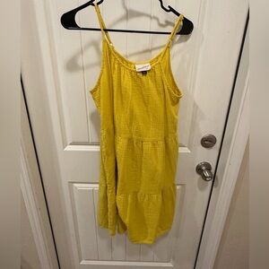 Universal Thread summer gauze/muslin dress with packets. Size Large.